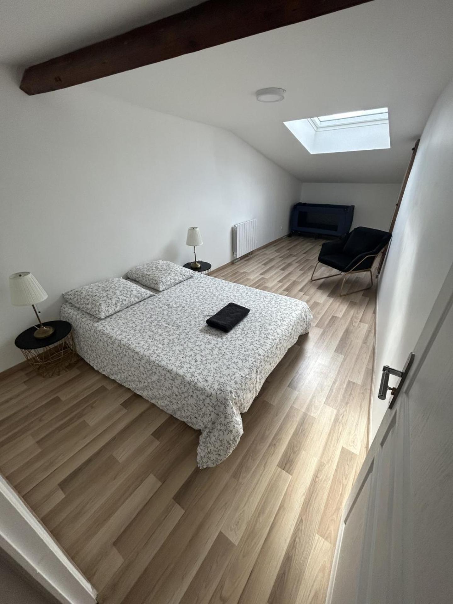Grand Cru * Magnifique Duplex Au Coeur D'Epernay Apartment Ngoại thất bức ảnh