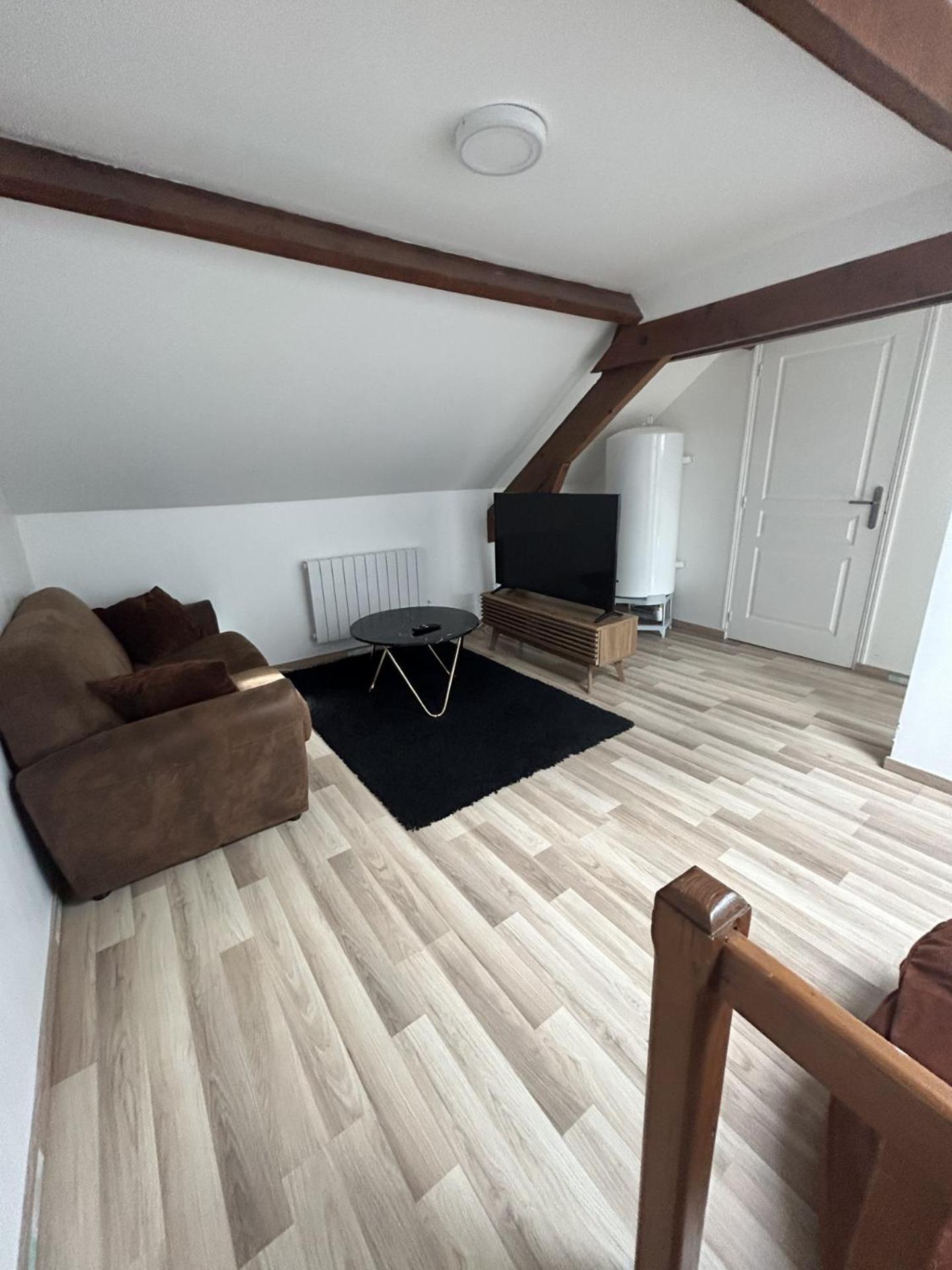 Grand Cru * Magnifique Duplex Au Coeur D'Epernay Apartment Ngoại thất bức ảnh